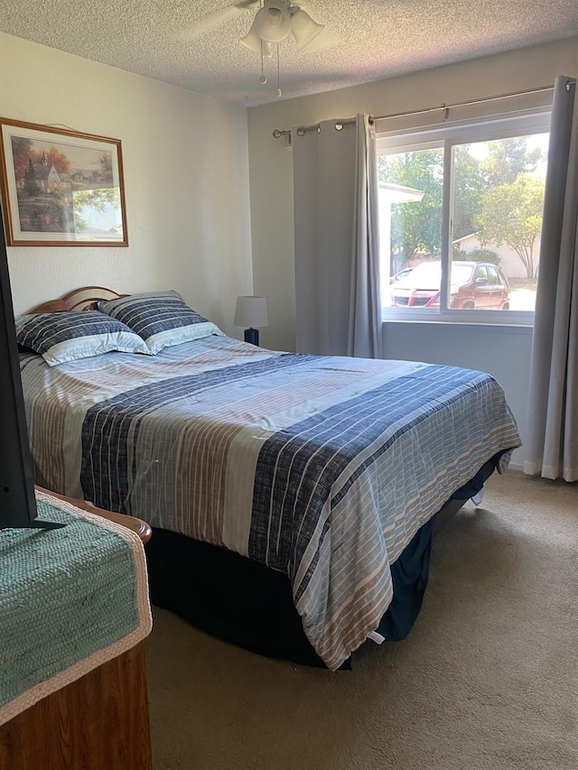 5815 E Lansing Way, Fresno, CA 93727 - bedroom with carpet and a textured ceiling