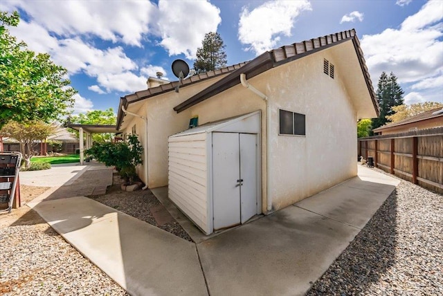 3159 Cedar Creek Ln, Madera, CA 93637 - view of shed