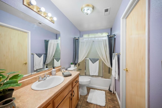 18118 Rd 26, Madera, CA 93638 - full bath with vanity, bath / shower combo with glass door, and toilet