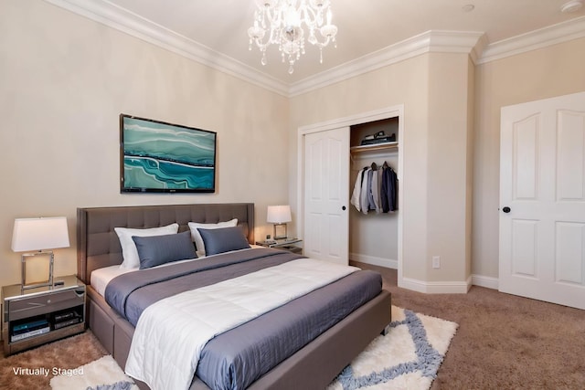 2138 El Paso Ave, Clovis, CA 93611 - bedroom featuring carpet floors, ornamental molding, a closet, a chandelier, and baseboards