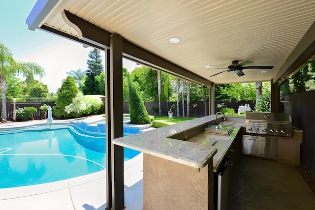 2138 El Paso Ave, Clovis, CA 93611 - view of pool featuring a fenced backyard, a ceiling fan, and a patio area