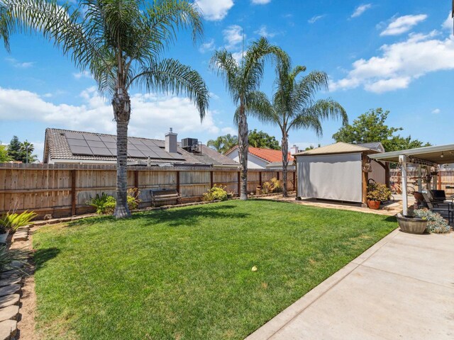 279 Lily Ave, Sanger, CA 93657 - view of yard with a patio