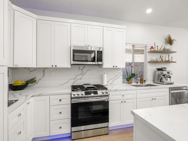2697 E Niles Ave, Fresno, CA 93720