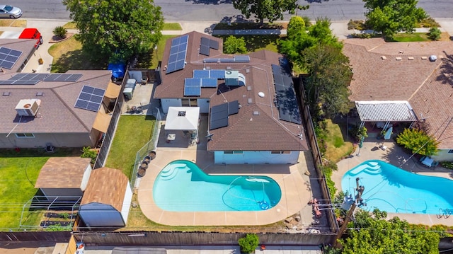 4881 E Rialto Ave, Fresno, CA 93726 - bird's eye view of a pool