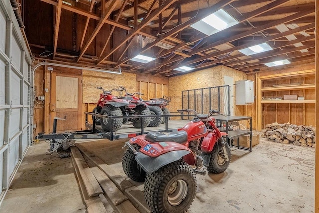 42939 Scenic Dr, Oakhurst, CA 93644 - garage featuring electric panel