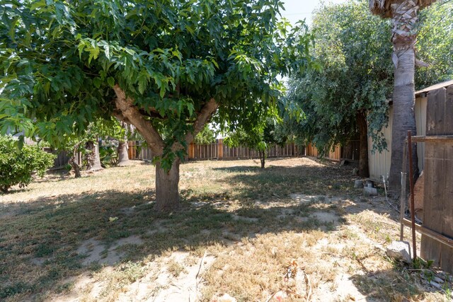 9566 E Broadway St, Planada, CA 95365 - photo 37