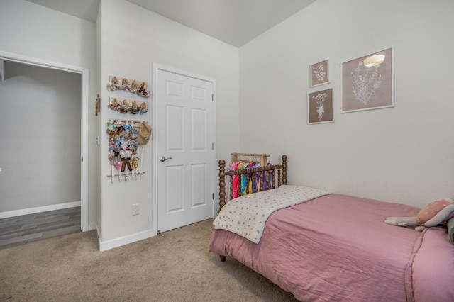 6085 E Homan Ave, Fresno, CA 93727 - carpeted bedroom with baseboards