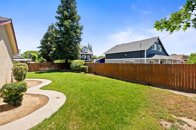 392 W Magill Ave, Clovis, CA 93612 - view of yard