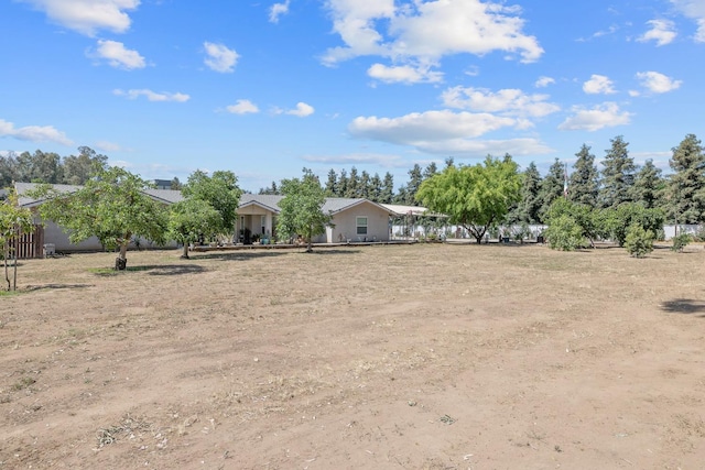 8519 E Olive Ave, Fresno, CA 93737 - view of yard