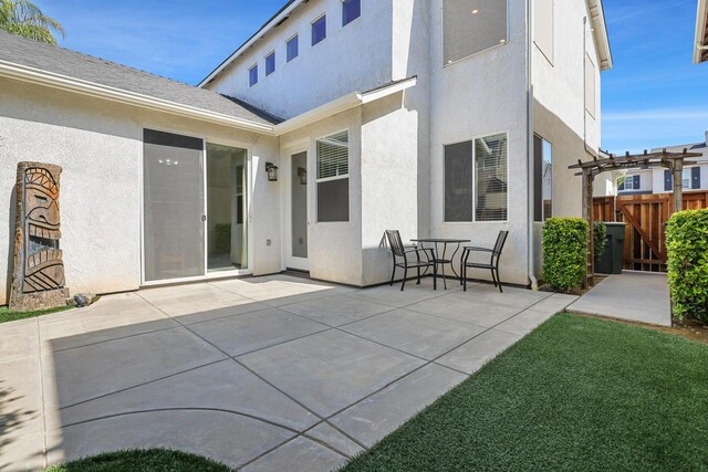 73 W Bordeaux Ln, Clovis, CA 93619 - view of patio