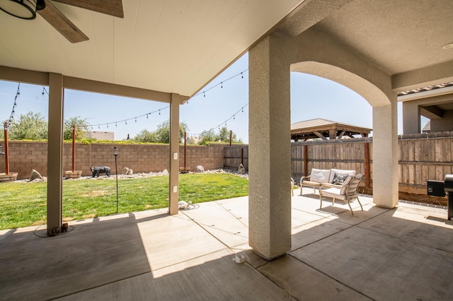 511 Timberline Way S, Madera, CA 93636 - view of patio / terrace featuring an outdoor living space and ceiling fan