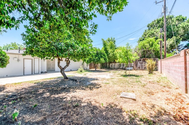 4005 E Turner Ave, Fresno, CA 93702 - view of fenced backyard