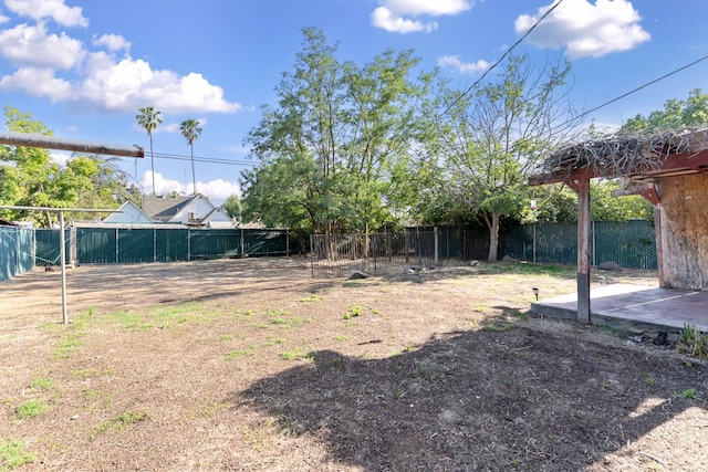 3446 E Lamona Ave, Fresno, CA 93703 - fenced backyard featuring a patio area