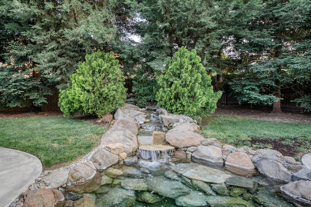 3126 San Gabriel Ave, Clovis, CA 93619 - view of yard