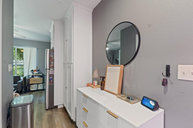2724 Monocott Dr, Madera, CA 93637 - bathroom with wood finished floors