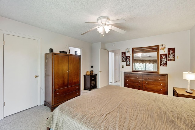 685 N Claremont Ave, Clovis, CA 93611 - photo 23