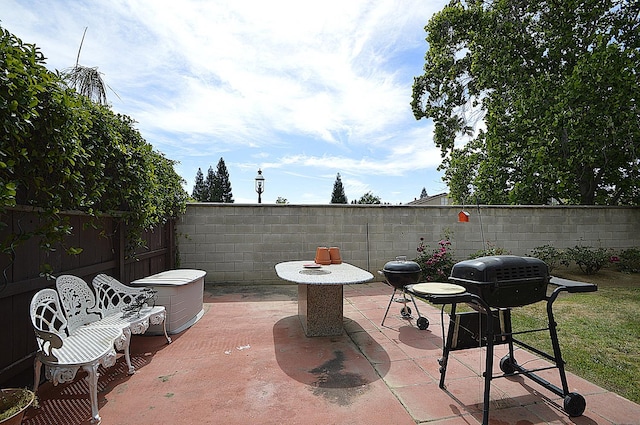 1756 N Holly Ave, Clovis, CA 93619 - fenced backyard with a patio and area for grilling