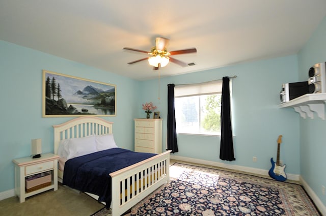 1756 N Holly Ave, Clovis, CA 93619 - bedroom featuring carpet, baseboards, and ceiling fan