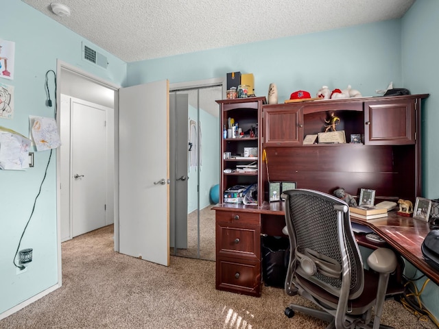 7352 N Adoline Ave, Fresno, CA 93711 - home office with light colored carpet and a textured ceiling