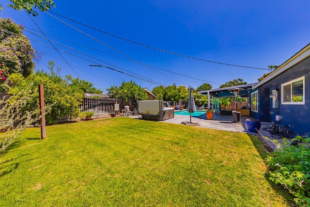 1096 Twain Ave W, Fresno, CA 93711 - view of yard with a patio area
