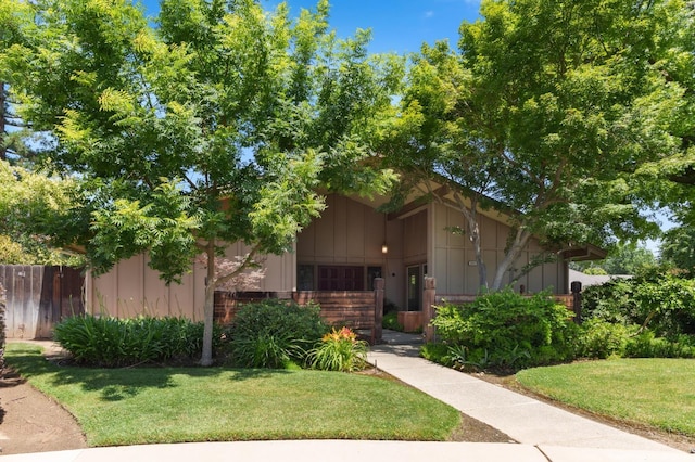3244 W Fremont Ave, Fresno, CA 93711 - view of front facade featuring board and batten siding
