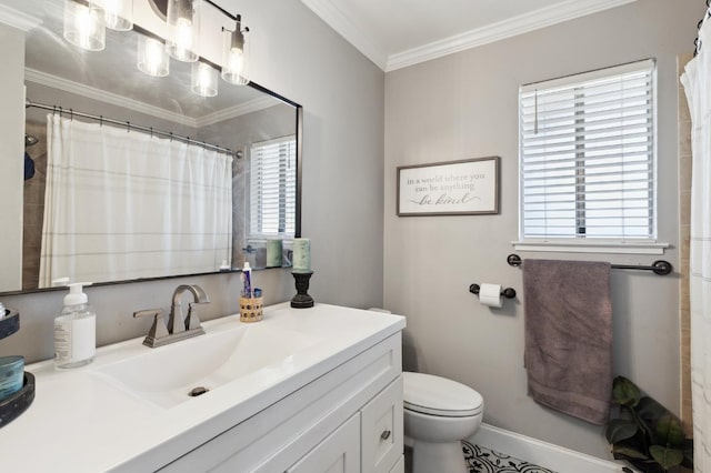 1583 San Gabriel Ave, Clovis, CA 93611 - full bath with toilet, vanity, crown molding, a shower with shower curtain, and baseboards
