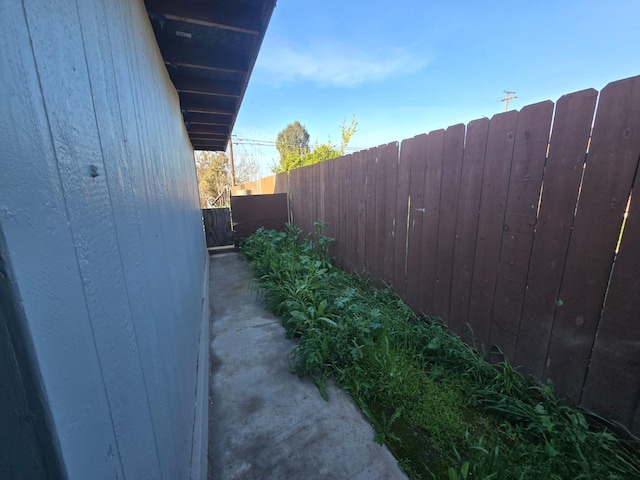 924 W Myers, Fresno, CA 93706 - view of yard