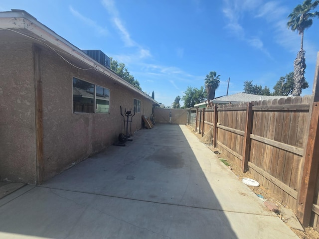924 W Myers, Fresno, CA 93706 - view of side of property featuring a patio