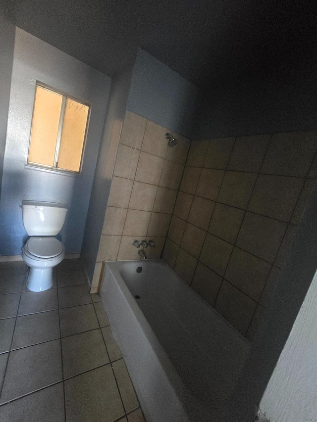 924 W Myers, Fresno, CA 93706 - full bathroom with tile patterned floors, toilet, shower / tub combination, and baseboards
