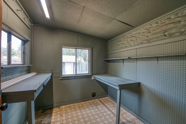 17367 Camden Dr, Madera, CA 93638 - view of washroom