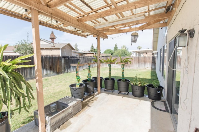 6412 E Inyo St, Fresno, CA 93727 - view of patio