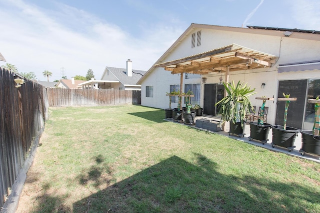 6412 E Inyo St, Fresno, CA 93727 - view of yard featuring a pergola