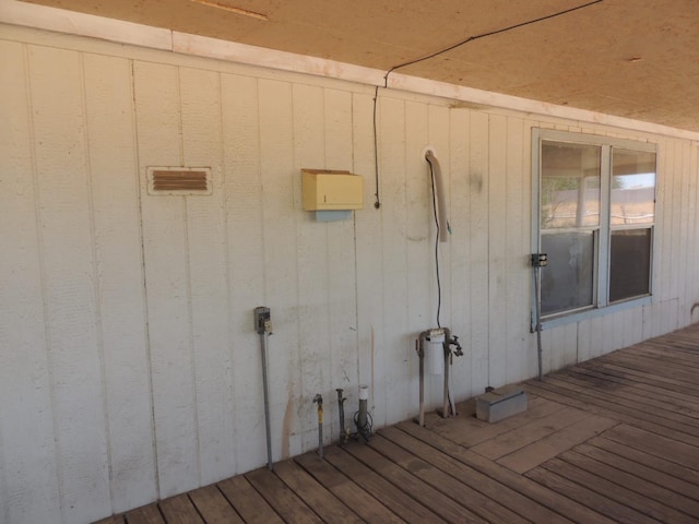 15716 S Hughes, Caruthers, CA 93609 - view of wooden deck