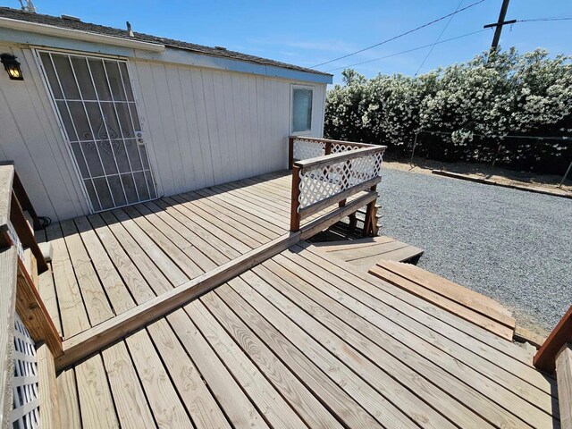 15716 S Hughes, Caruthers, CA 93609 - view of wooden terrace