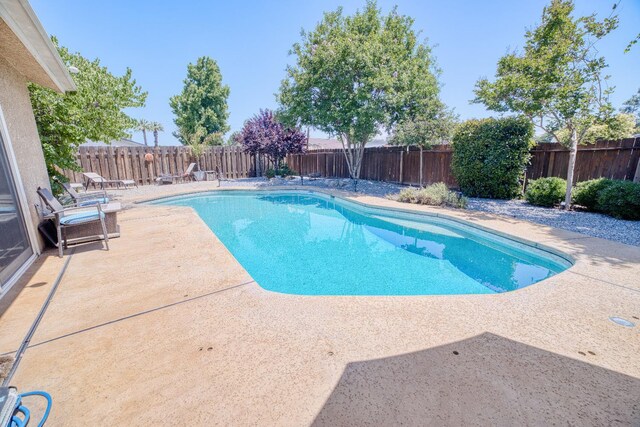 2831 Claremont Ave, Clovis, CA 93611 - photo 34