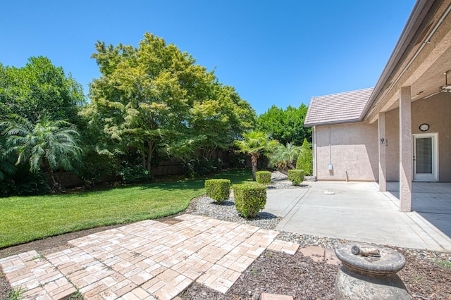 1251 E Rosemont Ln, Fresno, CA 93730 - view of patio