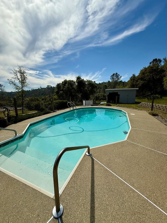 31117 Longview Ln E, Coarsegold, CA 93614 - view of outdoor pool