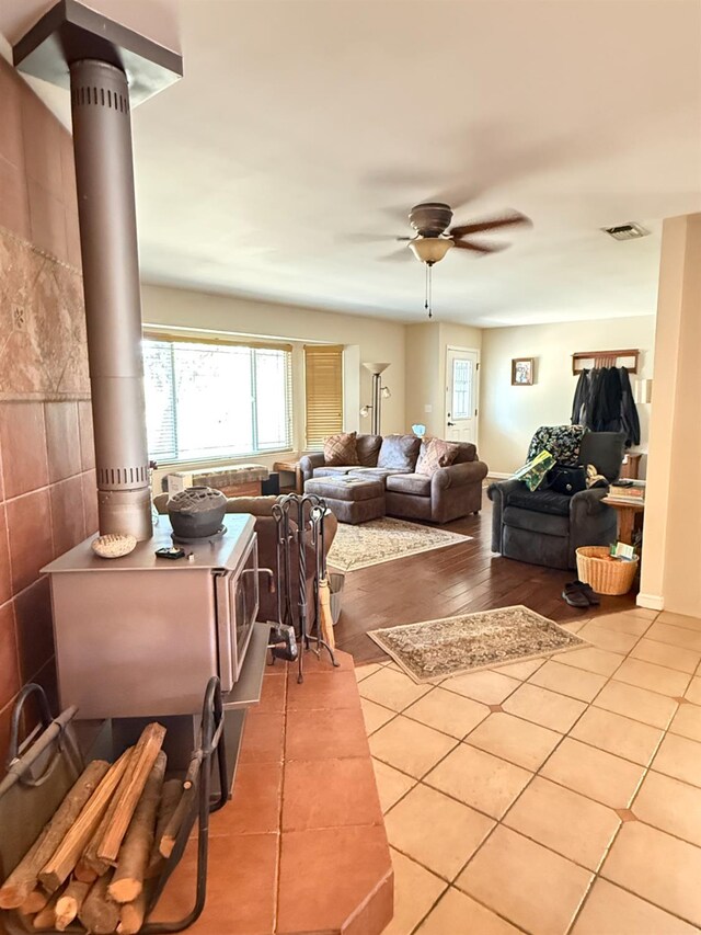 31117 Longview Ln E, Coarsegold, CA 93614 - living area featuring a ceiling fan and light tile patterned flooring
