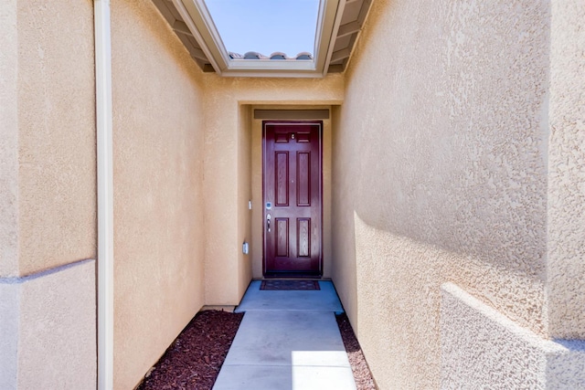 6659 E Vassar Ave, Fresno, CA 93727 - property entrance with stucco siding