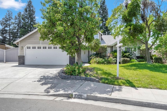 10131 N Price Ave, Fresno, CA 93730 - photo 1