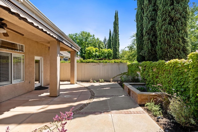 2189 W Via Delfini, Fresno, CA 93711 - view of patio with a ceiling fan
