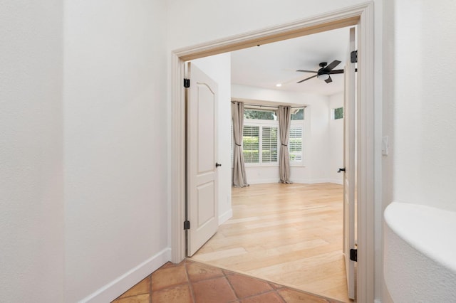 2189 W Via Delfini, Fresno, CA 93711 - corridor featuring baseboards and recessed lighting