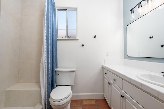 2189 W Via Delfini, Fresno, CA 93711 - bathroom featuring vanity, toilet, a shower with curtain, and baseboards