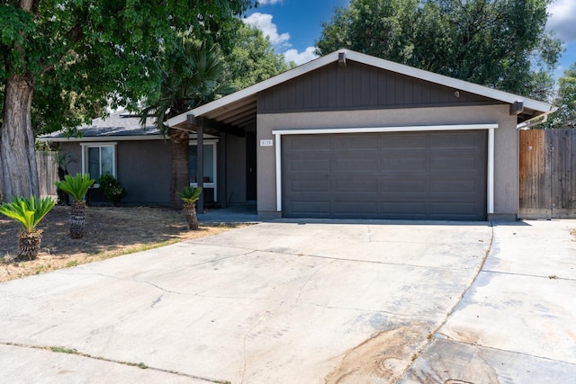 5125 W Feemster Ct, Visalia, CA 93277 - photo 2