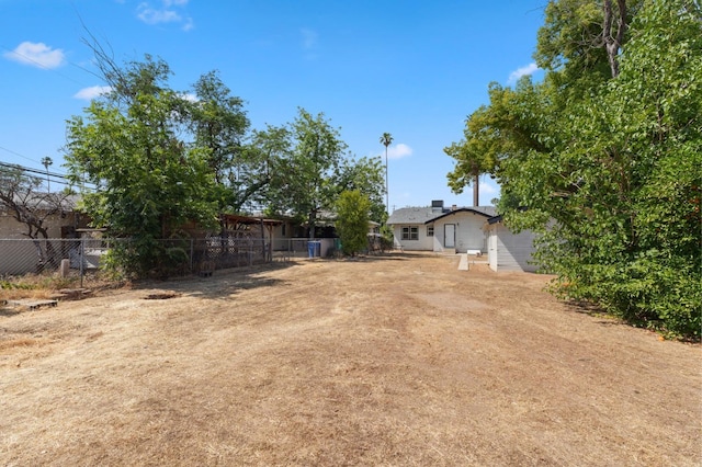 4112 E Platt Ave, Fresno, CA 93702 - view of yard