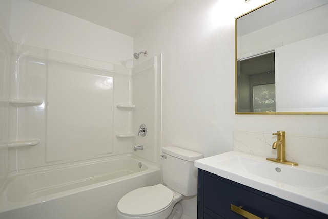 4779 N Cedar Ave # 109, Fresno, CA 93726 - bathroom with vanity, toilet, and bathtub / shower combination