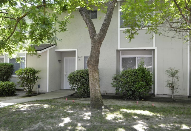 4779 N Cedar Ave # 109, Fresno, CA 93726 - view of front of home with stucco siding