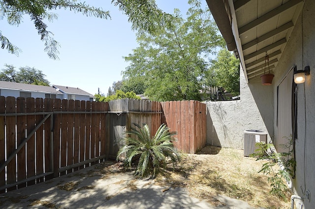 4779 N Cedar Ave # 109, Fresno, CA 93726 - view of patio / terrace featuring central air condition unit