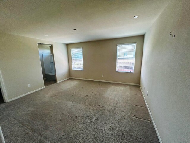 5795 E Beck Ave, Fresno, CA 93727 - unfurnished room with carpet and baseboards