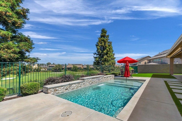 11753 N Turf Dr, Fresno, CA 93730 - view of pool featuring a fenced backyard and a patio area